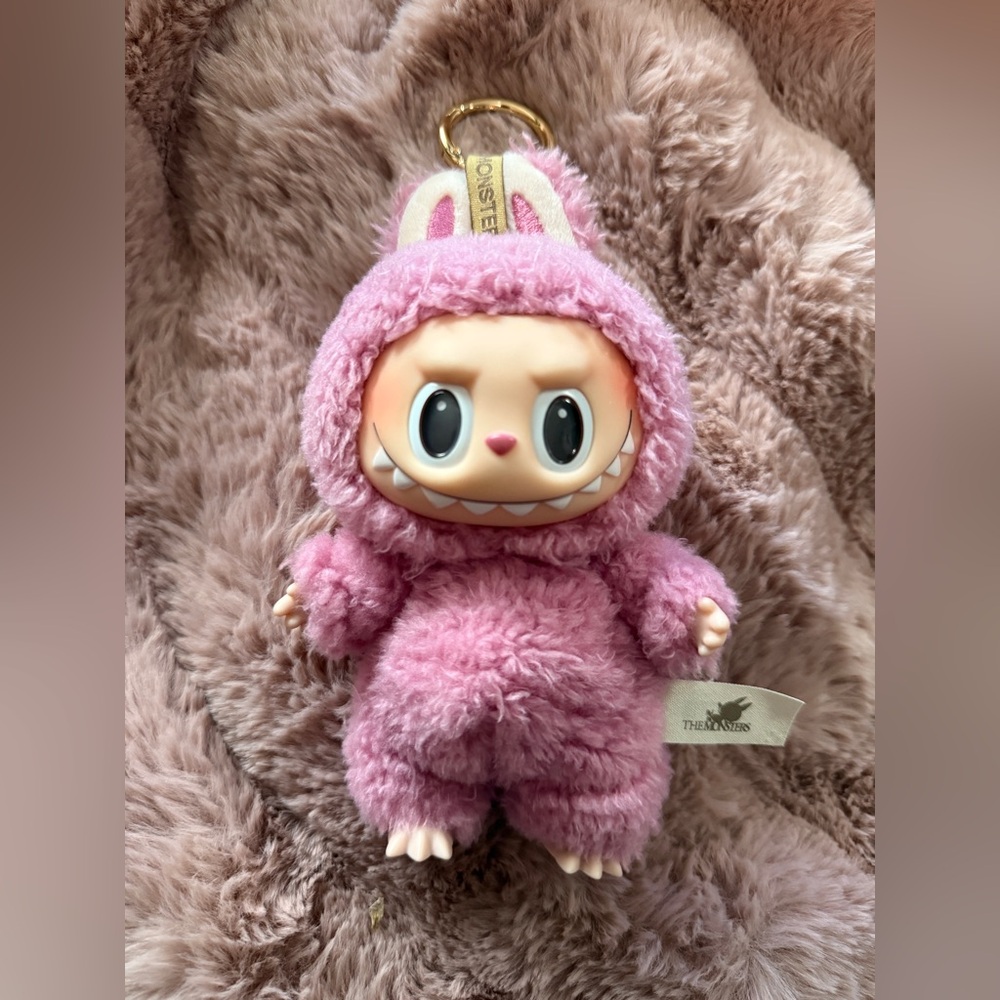 POPMART Labubu Exciting Macaron Lychee Berry